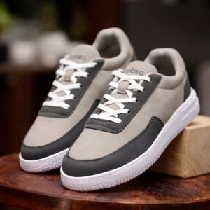 Daper Sneakers For Men
