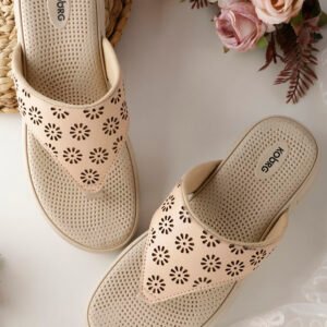 Women Serene Women's Sandals