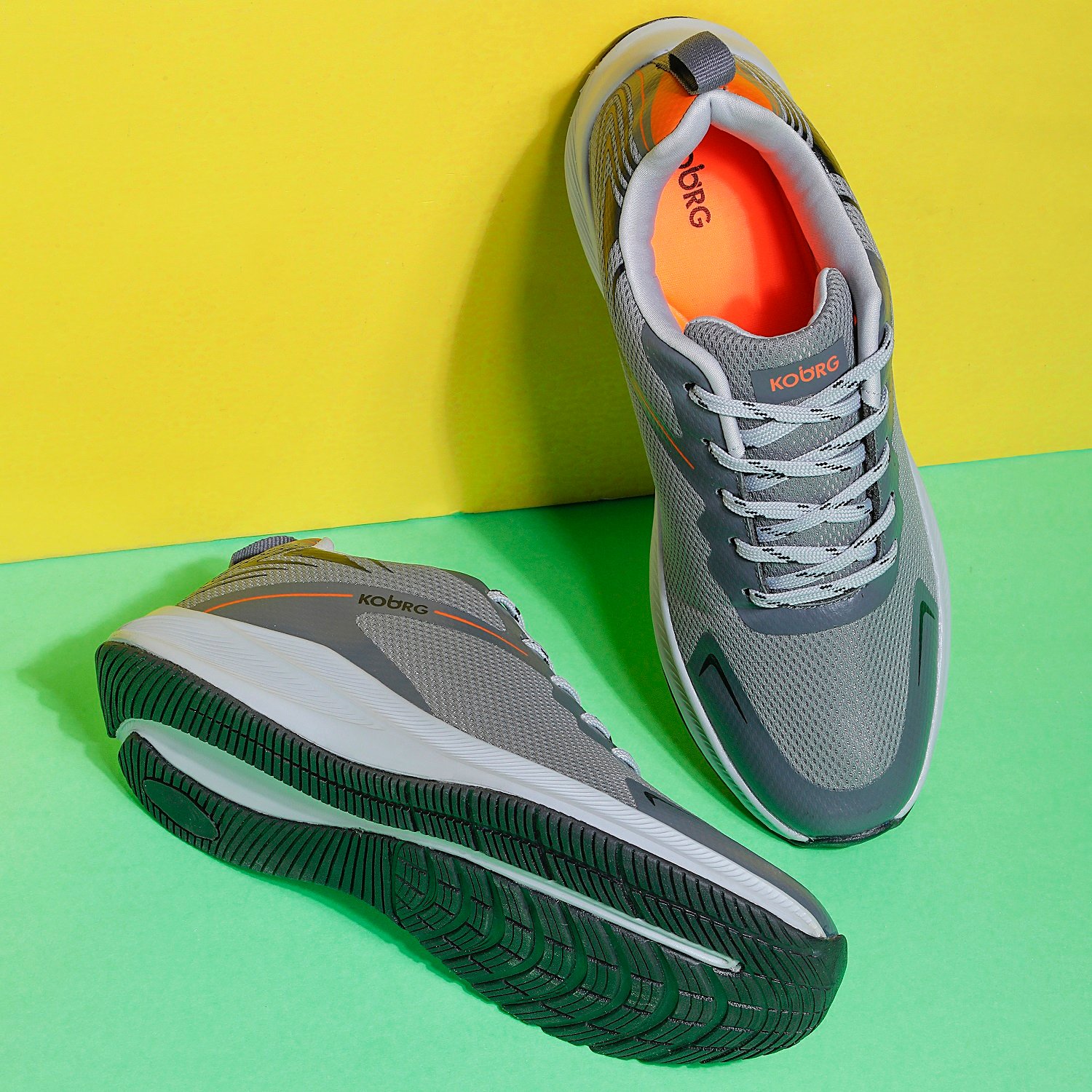 Aerolite Sports Shoes