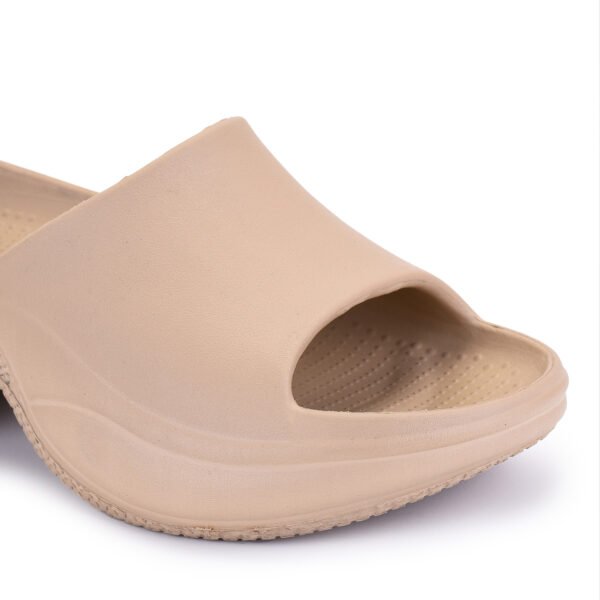 Lily Sandal for Women - Image 8