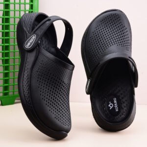 Aerosoft Clog for Men (Black)