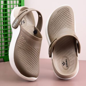 Aerosoft Clog for Men (Beige)