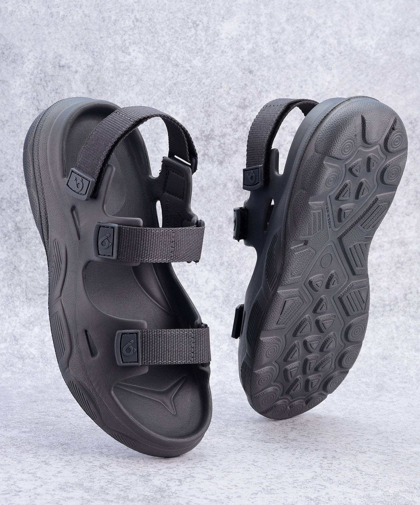 Alaska Sports Sandals for Men (Dark Grey)