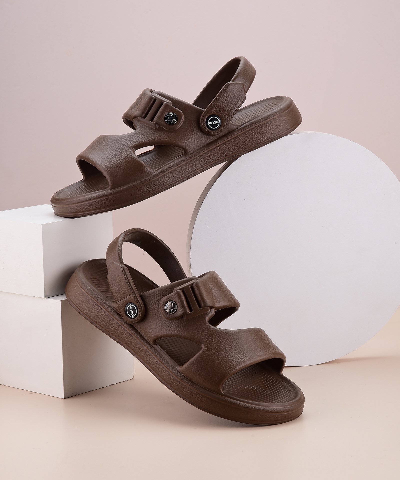 Vista Sandals for Men (Brown)